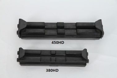 La clip nera di colore sulla pista di gomma riempie 380HD per l'organizzazione del macchinario