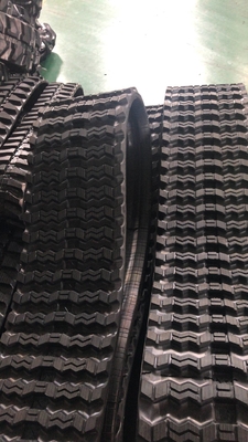 ZZS450x86x56 Zigzag Pattern Skid Steer Loader Dimensione Righe di gomma regolabile