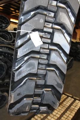 400x72.5x74W Traccia di gomma per escavatori per macchine da costruzione
