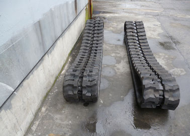 La gomma ad alta velocità di KOMATSU segue le sostituzioni 320 x 100 x 45 con la buona affidabilità