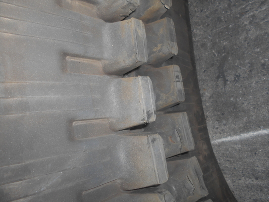 300x55x84 per escavatori di gomma Lunghezza 4620 mm