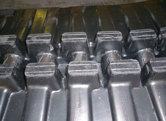 450x71x86 308BSR Excavator Rubber Track Lunghezza totale 71x86 6106mm