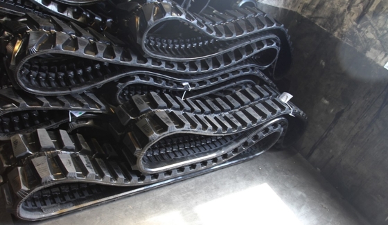 350/52.5/104 Perforazione orizzontale per macchine a gomma