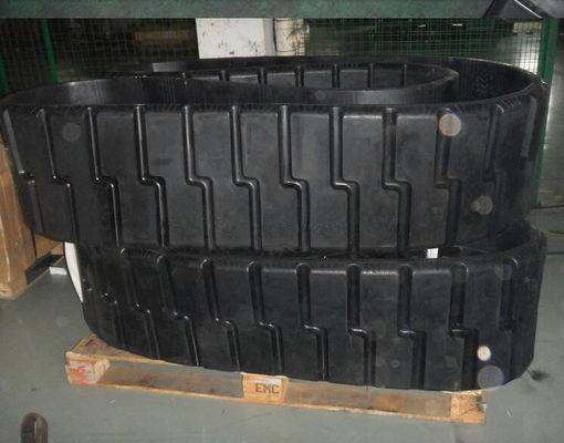 470x152.4x56 Modello liscio o inciso PF6110 Tracce di gomma Asfalto Paver parti con 52 collegamenti