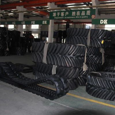 Piste di gomma 450x73.5x86 per Bobcat T830/T870, sostituzioni 6691568, 7277043