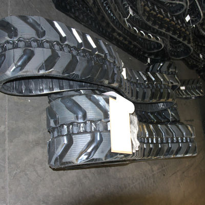 Piste di gomma 450x73.5x86 per Bobcat T830/T870, sostituzioni 6691568, 7277043