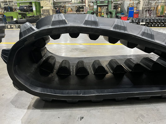 915x152.4x42 Tracciato di gomma a trazione positiva 36'' per la cassa del trattore STX Quadtrac