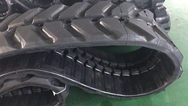 Pista di gomma continua Kb450*81.5*76 dell'escavatore per Kubota/Hitachi