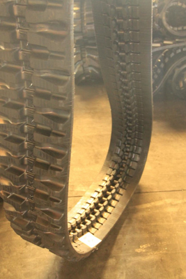 ampi pezzi di ricambio di Rubber Tracks Excavator dell'escavatore di 250mm a basso rumore